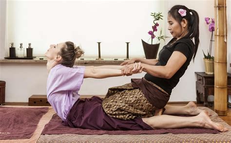Massage sensuel complet du corps Escorte Quiberon